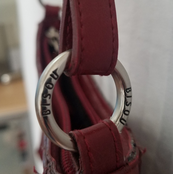 Red Purse with sliver studs - Picture 4 of 10